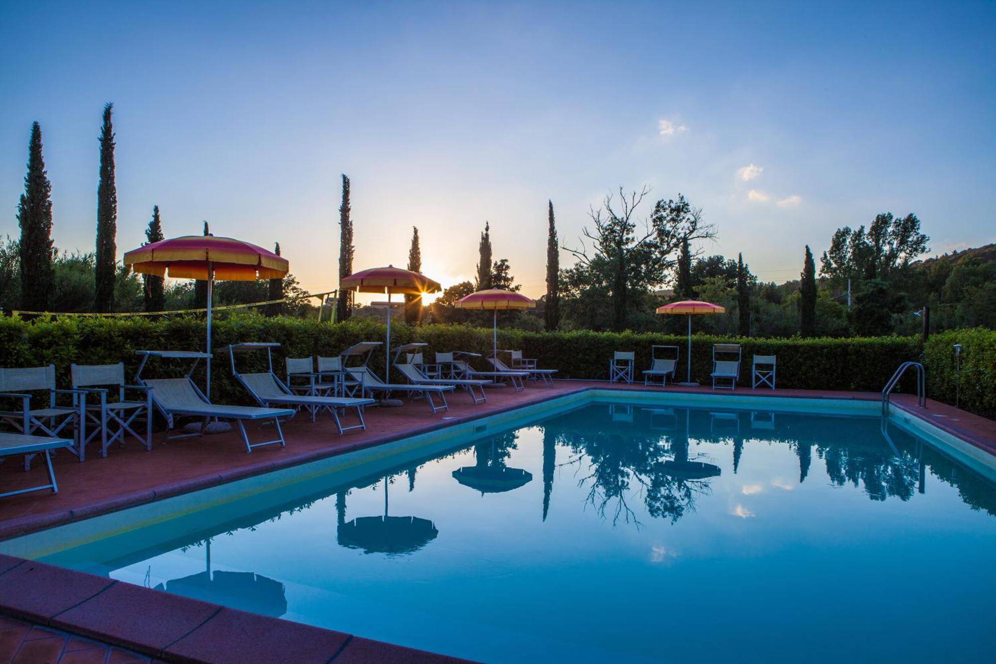 Casa Vacanze "Casale Al Pino" Riparbella Exteriér fotografie