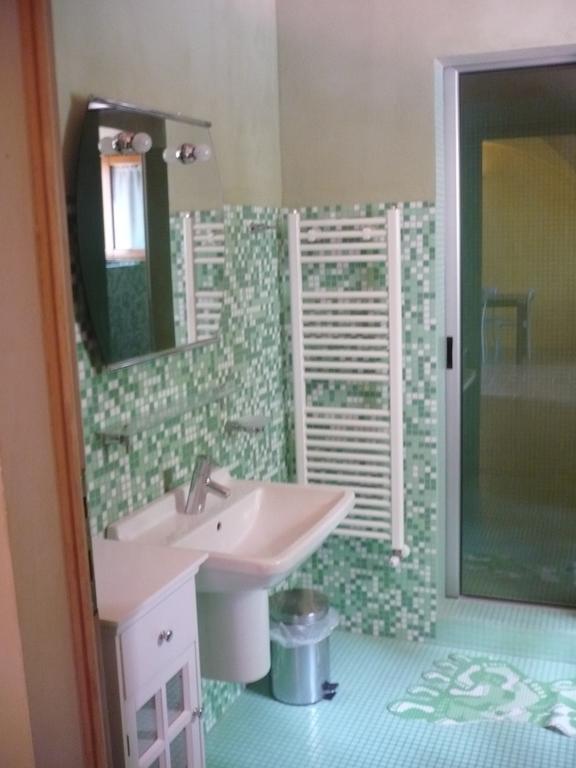 Casa Vacanze "Casale Al Pino" Riparbella Exteriér fotografie