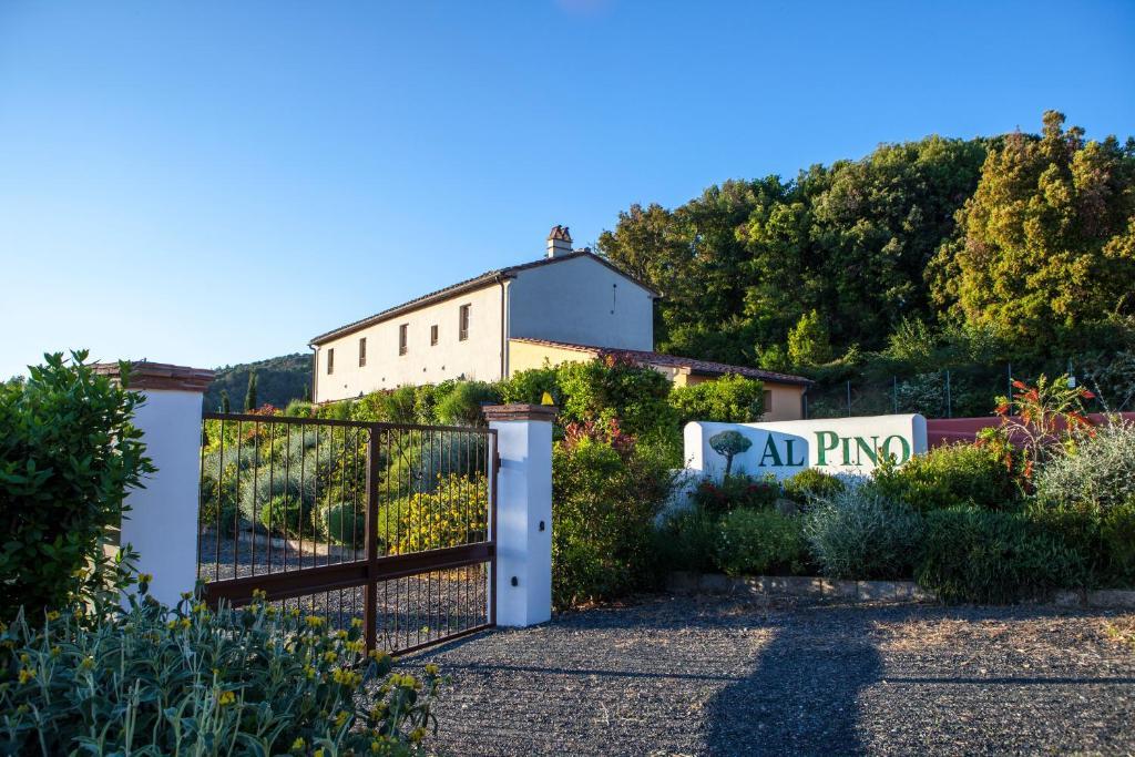 Casa Vacanze "Casale Al Pino" Riparbella Exteriér fotografie