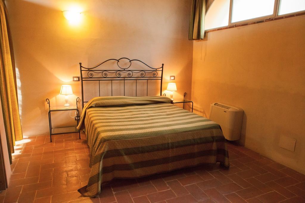 Casa Vacanze "Casale Al Pino" Riparbella Exteriér fotografie