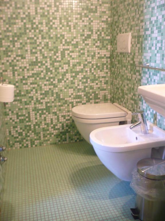 Casa Vacanze "Casale Al Pino" Riparbella Pokoj fotografie