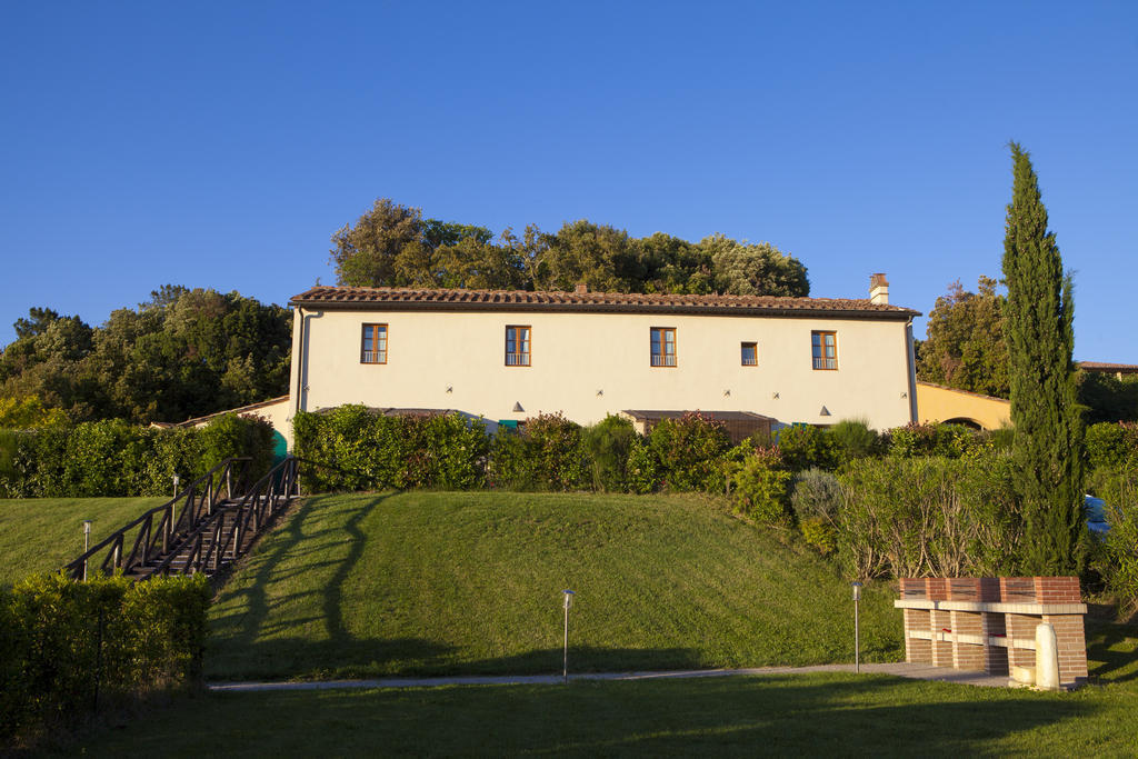Casa Vacanze "Casale Al Pino" Riparbella Exteriér fotografie
