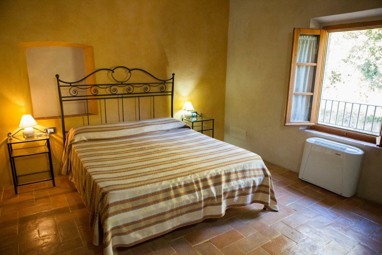 Casa Vacanze "Casale Al Pino" Riparbella Exteriér fotografie