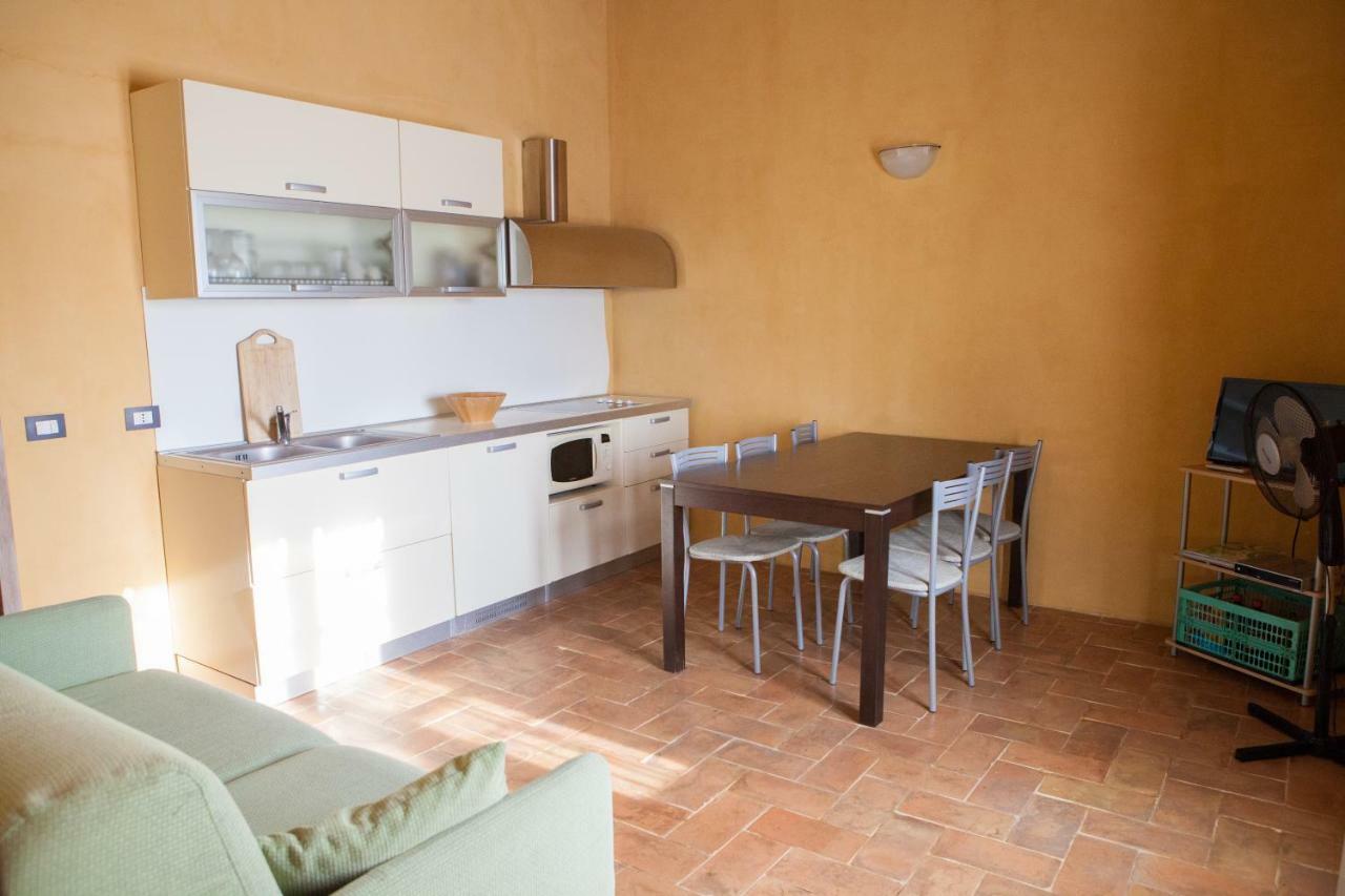 Casa Vacanze "Casale Al Pino" Riparbella Exteriér fotografie