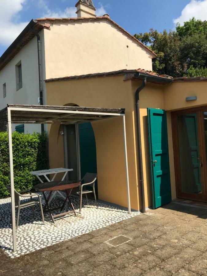 Casa Vacanze "Casale Al Pino" Riparbella Exteriér fotografie